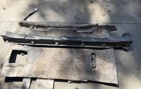 Subaru Outback (BS) Sill 91112AL460