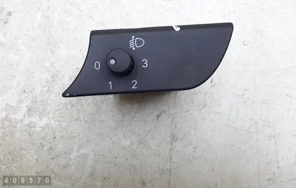 Audi A4 S4 B7 8E 8H Headlight level height control switch 8e1919094