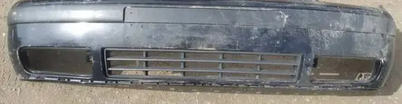 Volkswagen Golf IV Front bumper juodas