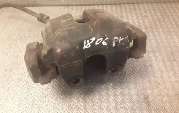 BMW 7 E38 Front brake caliper