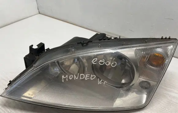 Ford Mondeo Mk III Headlight/headlamp 1S7113006SC 0301174203