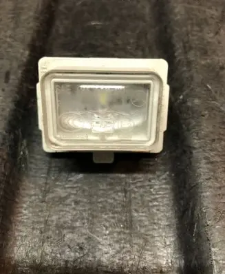 Mercedes-Benz E W213 Number plate light A0999067000 I09008