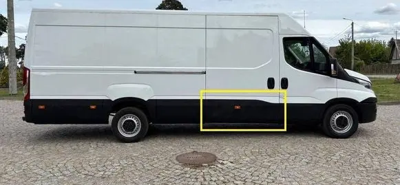 Iveco Daily 6th gen Sliding door trim (molding) 5801811492 5801811448 5801811471