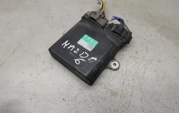 Mazda 6 Fuel injection control unit/module RF5C18701A 1310001241