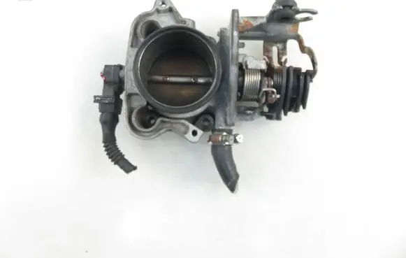 BMW 5 E39 Throttle body valve 1433385