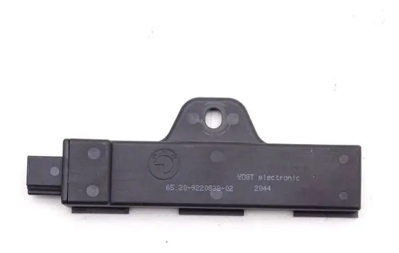 BMW 2 F22 F23 Antenna control unit 9220832