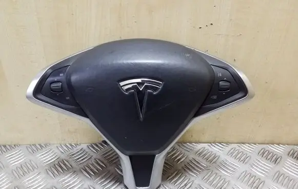 Tesla Model S Steering wheel airbag 102250601F 2496698 AH3058097