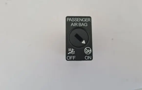 Volkswagen Beetle A5 Passenger airbag on/off switch 5C5919237