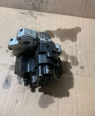 Audi A6 S6 C6 4F Fuel injection high pressure pump 059130755J 0445010125