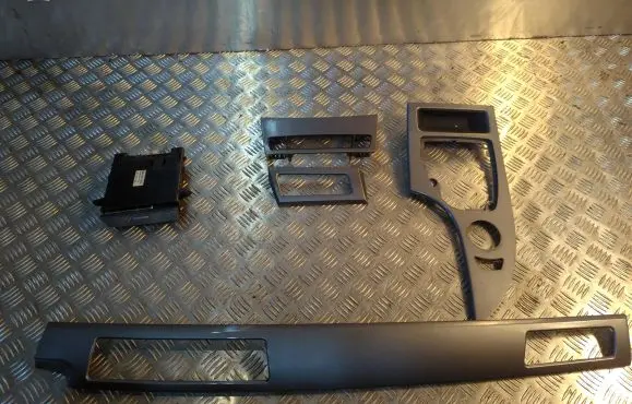 BMW 5 E60 E61 Panel trim 7129233