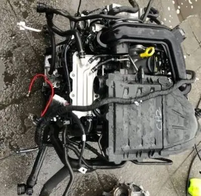 Volkswagen Caddy Engine swap CHZ