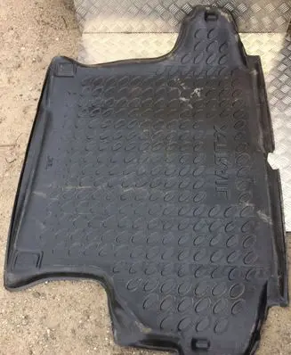 Nissan X-Trail T30 Rubber trunk/boot mat liner KE9658H5S0 003403