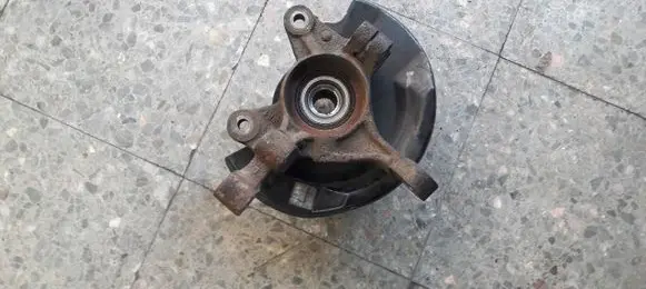 Opel Karl Front wheel hub spindle knuckle
