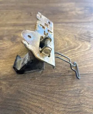Renault Master III Hood Support Bracket (s) 