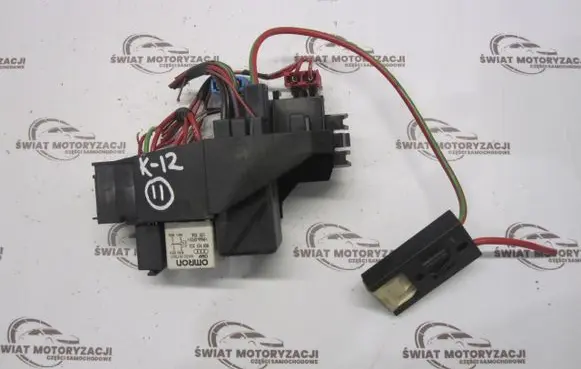 Audi A4 S4 B7 8E 8H Fuse module 8E2937503B