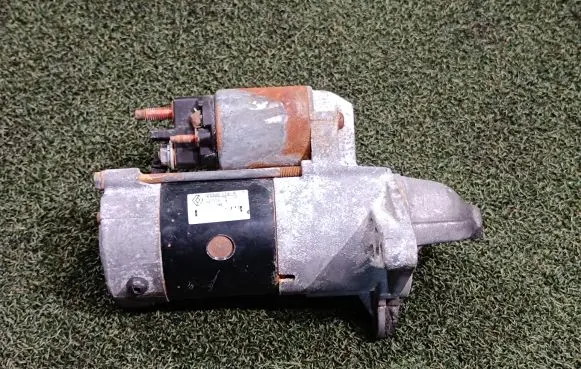 Renault Trafic III (X82) Starter motor 233001791R