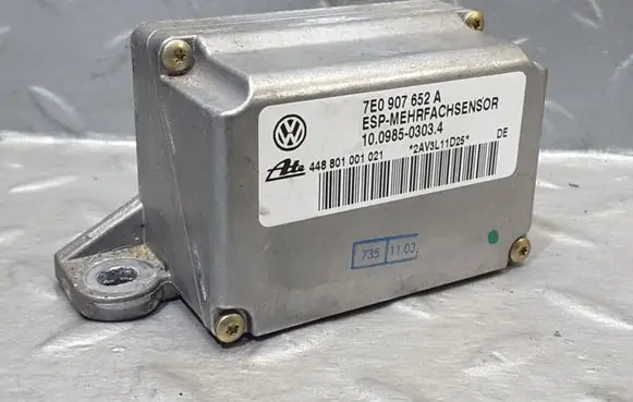 Volkswagen Touareg I ESP acceleration yaw rate sensor 7E0907652A