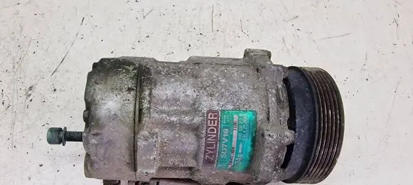 Seat Toledo I (1L) Air conditioning (A/C) compressor (pump) 1H0820803D