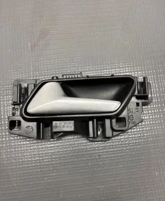 Peugeot 508 Front door interior handle 25527W01 311339 311309