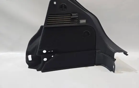 Audi A1 Tailgate/trunk side cover trim 