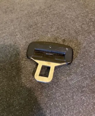 BMW 3 E36 Front seatbelt 0393182