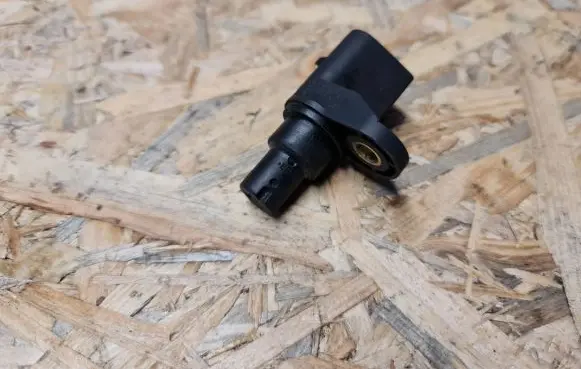 BMW 7 E65 E66 Crankshaft position sensor 7503140 602289 052002F5