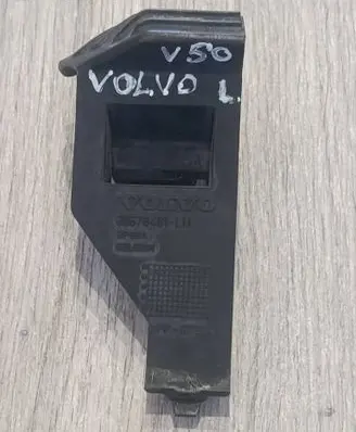 Volvo V50 Front bumper mounting bracket 30678481