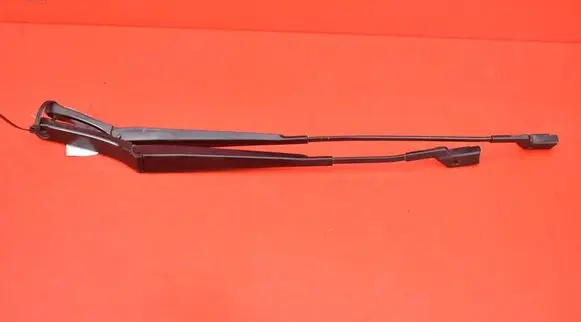 Volkswagen Eos Front wiper blade arm 1Q1955409