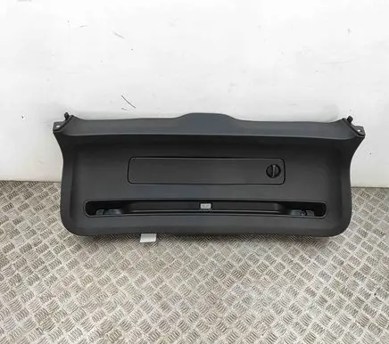 Volvo XC40 Tailgate trim 30747056