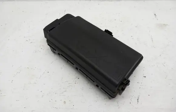 Opel Insignia A Fuse box set 22953010