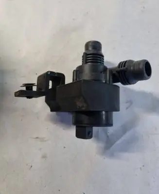 BMW 7 E65 E66 Electric auxiliary coolant/water pump 6917700
