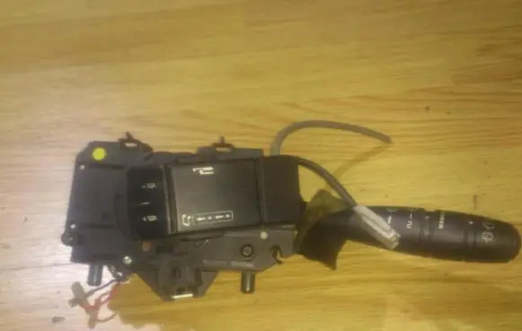Renault Laguna I Wiper control stalk 7700832543