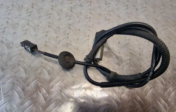 Audi A4 S4 B5 8D ABS brake wheel speed sensor 8D0927803