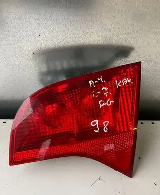 Audi A4 S4 B7 8E 8H Tailgate rear/tail lights 8E9945094 484502