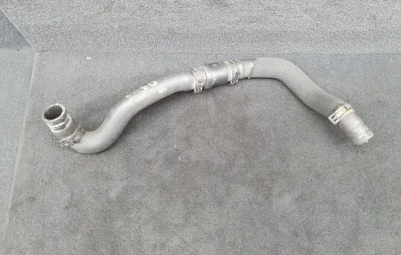 Audi A8 S8 D3 4E Engine coolant pipe/hose 4E0819373AB 1J0122351