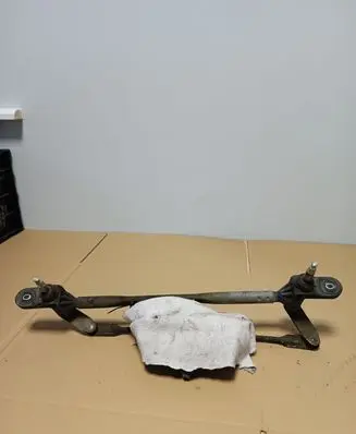Lancia Delta Front wiper linkage NOCODE