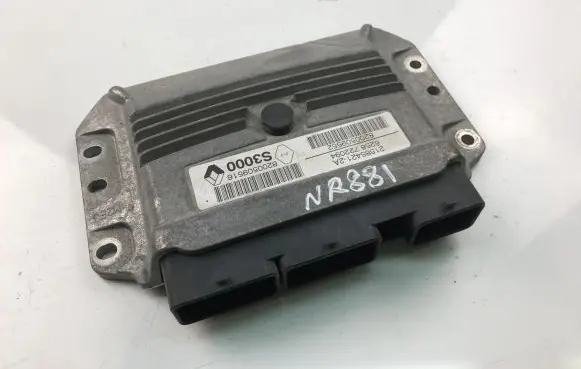 Renault Scenic II - Grand scenic II Engine control unit/module ECU 8200509552 8200509516