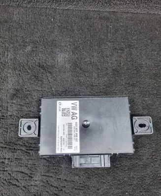 Audi A6 S6 C7 4G Gateway control module 4G0907468AC