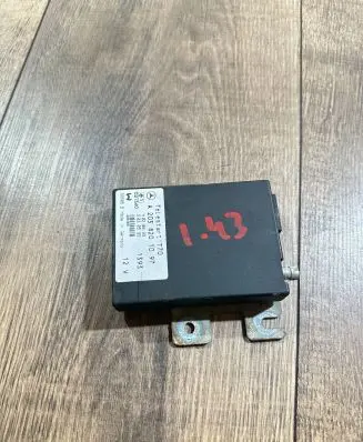 Mercedes-Benz E W211 Phone control unit/module A2038201097