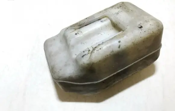 Mazda 121 Coolant expansion tank/reservoir