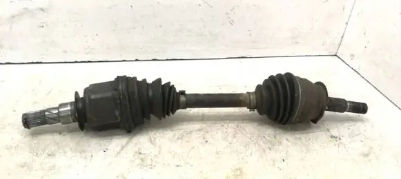 Nissan Pathfinder R51 Front driveshaft
