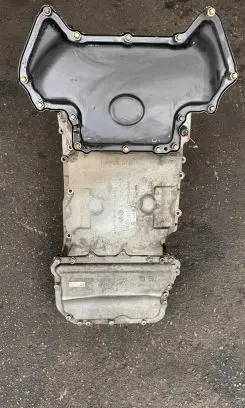 Mercedes-Benz C AMG W204 Oil sump A1560142302