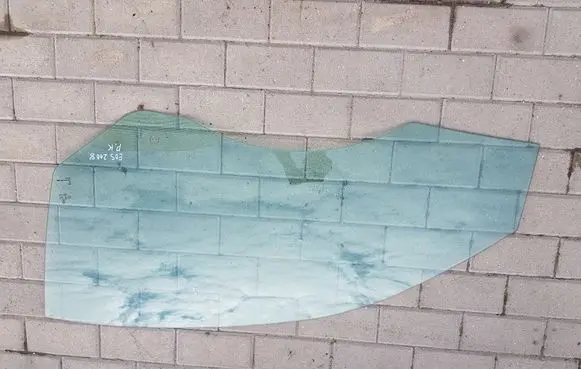 Volkswagen Eos Front door window/glass (coupe) 1Q0845201