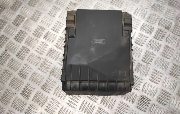 Skoda Octavia Mk2 (1Z) Fuse module 1K0937124K 014189861