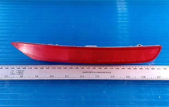 Subaru Forester SH Rear tail light reflector 32303R 022668