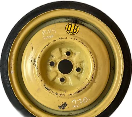 Suzuki Swift II R12 spare wheel