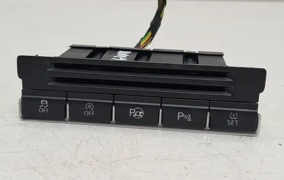 Volkswagen Tiguan DTC switch 5N1927132AA
