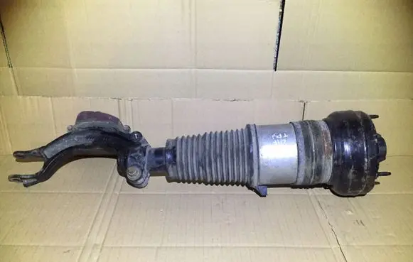 Audi A8 S8 D4 4H Front shock absorber/damper 