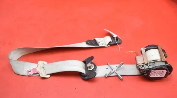 Audi A6 S6 C6 4F Front seatbelt 96500575EV