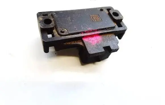 Opel Tigra A Air pressure sensor 8766060a
